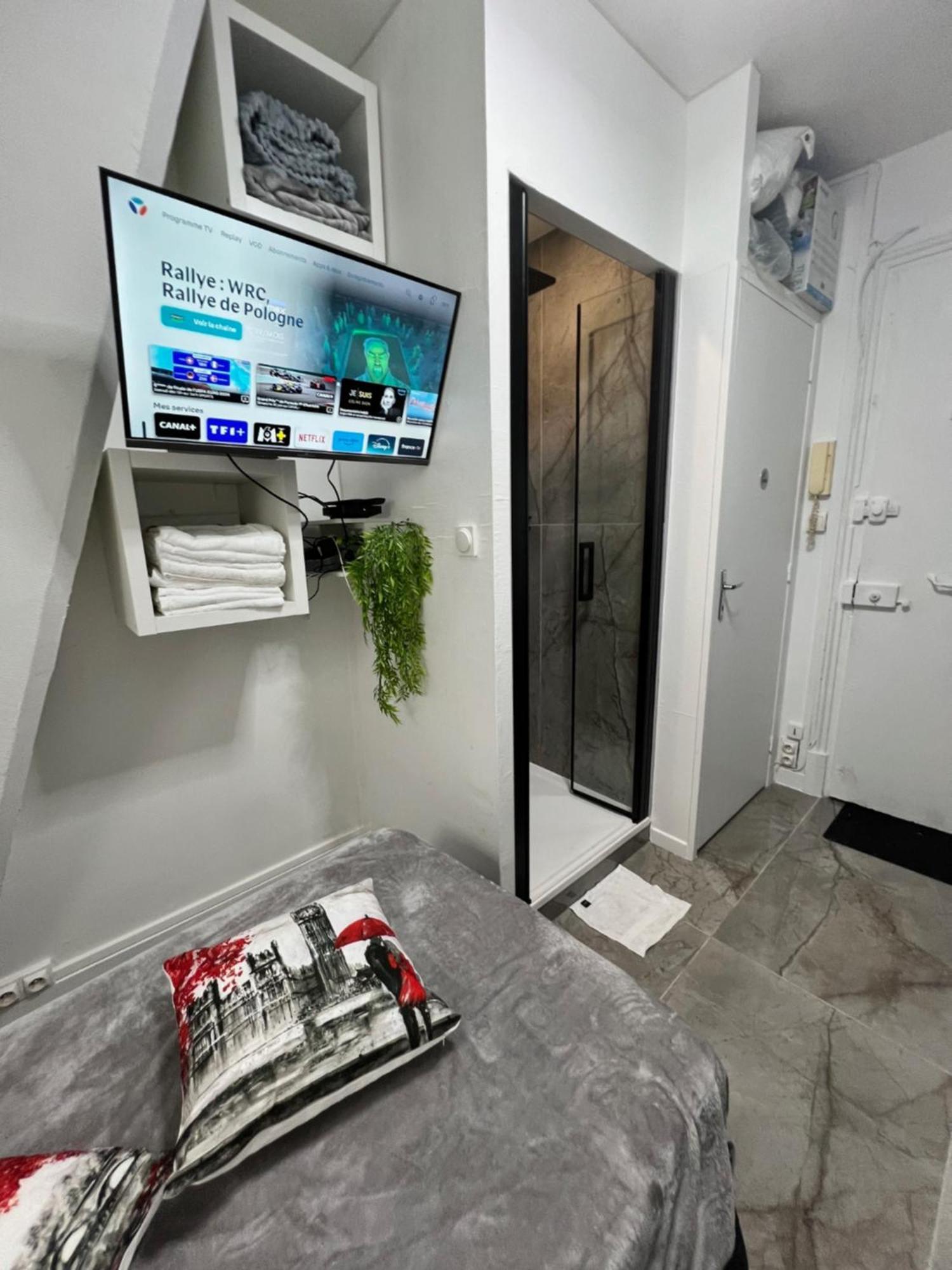 Bastille Bercy Gare De Lyon Climatisee 9m2 Ideal 1 Pers ,max 2 Pers Apartment