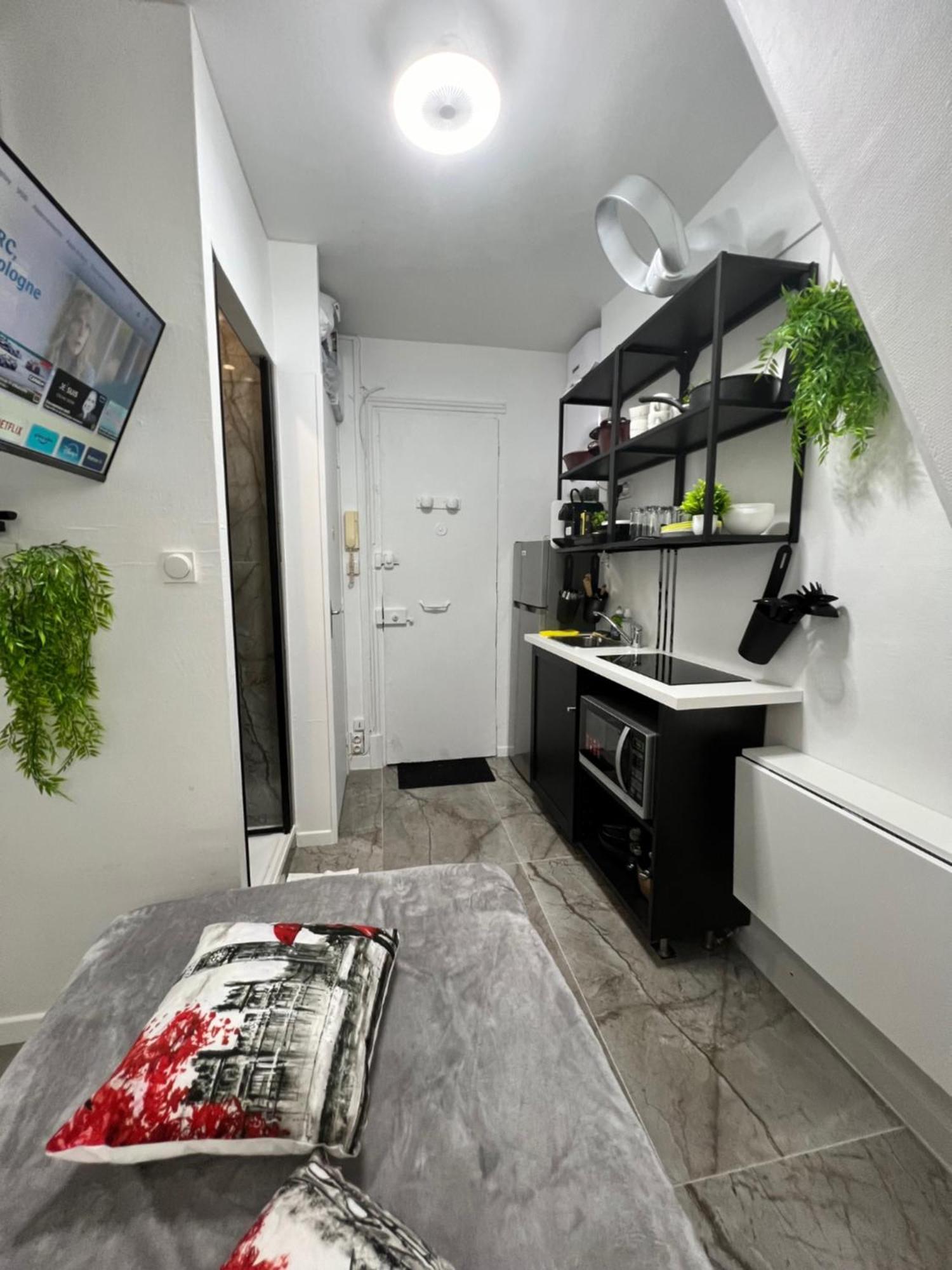 Apartment Bastille Bercy Gare De Lyon Climatisee 9m2 Ideal 1 Pers ,max 2 Pers