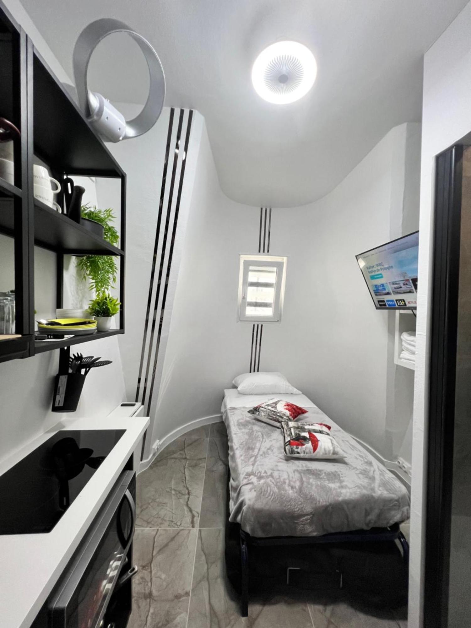 Apartment Bastille Bercy Gare De Lyon Climatisee 9m2 Ideal 1 Pers ,max 2 Pers