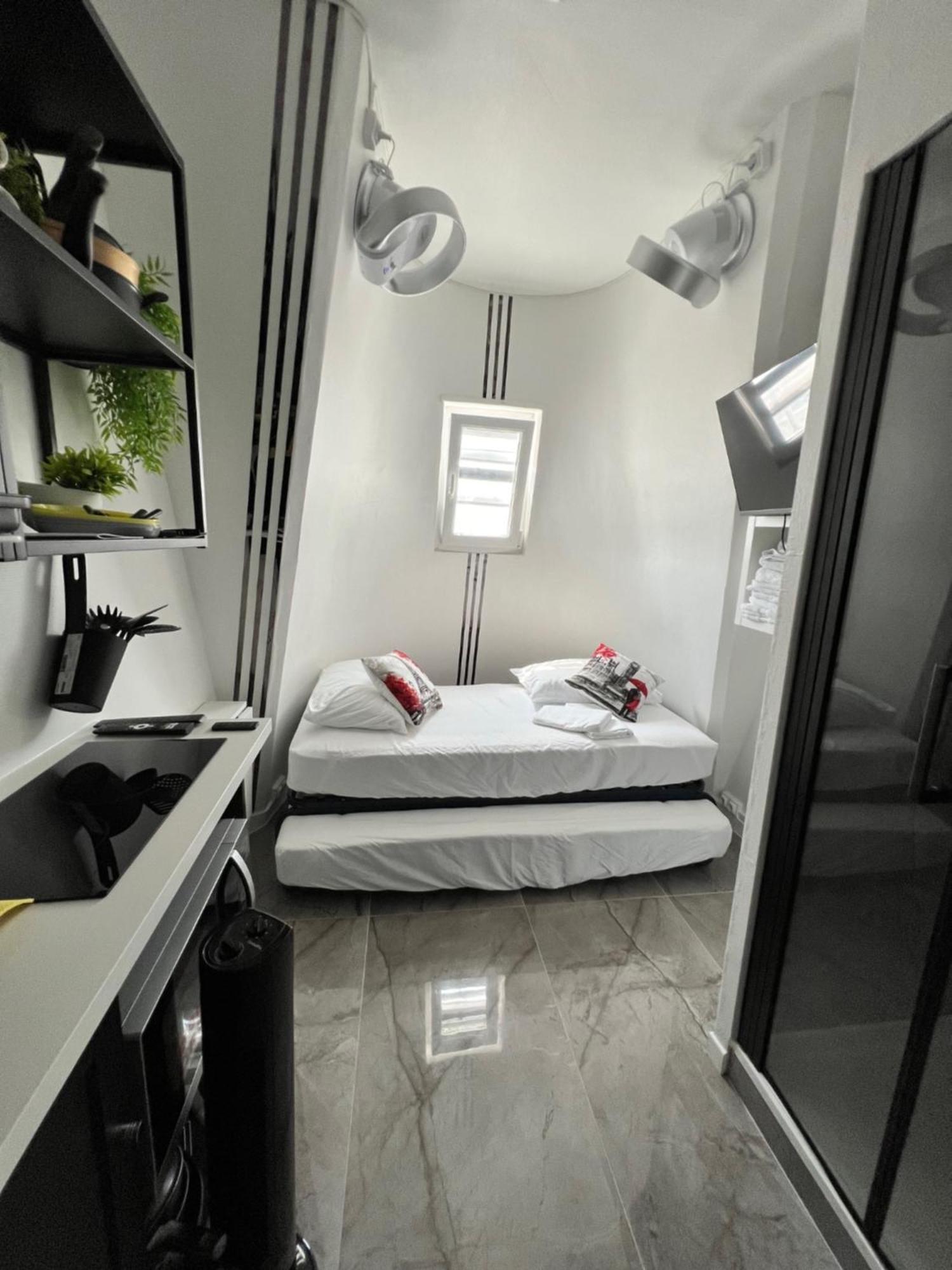 Apartment Bastille Bercy Gare De Lyon Climatisee 9m2 Ideal 1 Pers ,max 2 Pers
